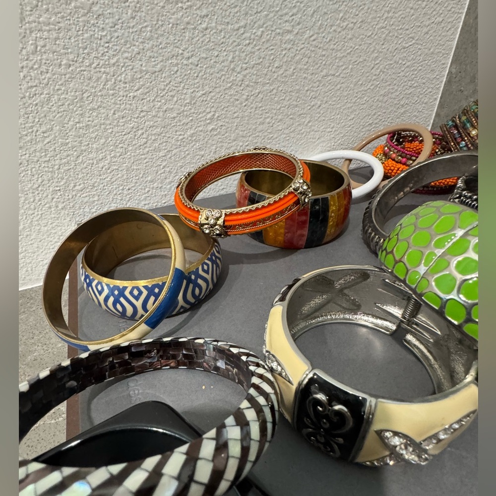 Colorful Bangle Bracelet Lot - Picture 3 of 5